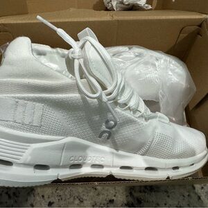 ON Cloudtec White Athletic Shoes